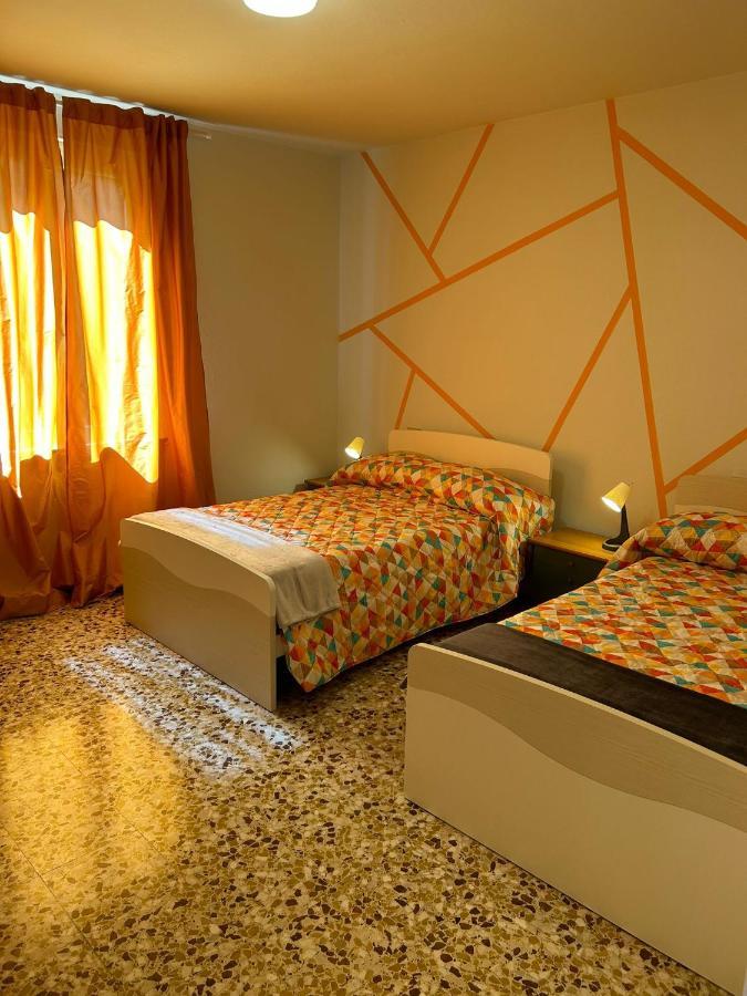 Sebino Holiday Home Monte Isola Esterno foto