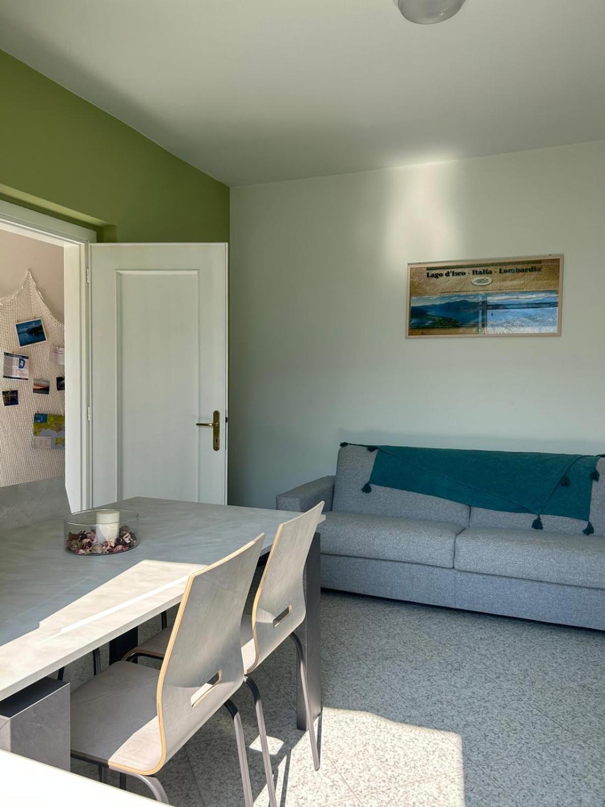 Sebino Holiday Home Monte Isola Esterno foto