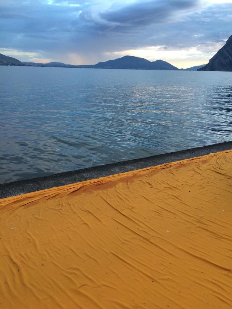 Sebino Holiday Home Monte Isola Esterno foto